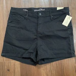 PLUS SIZE NWT UNIVERSAL THREAD 20W black jean shorts